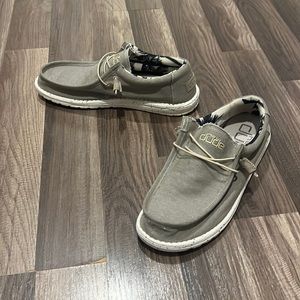 HEY DUDE shoes size 13- hardly ever worn